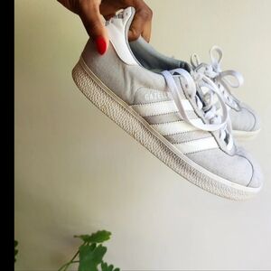 Adidas gazelle grey size 10